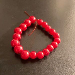 Red pearl bracelet